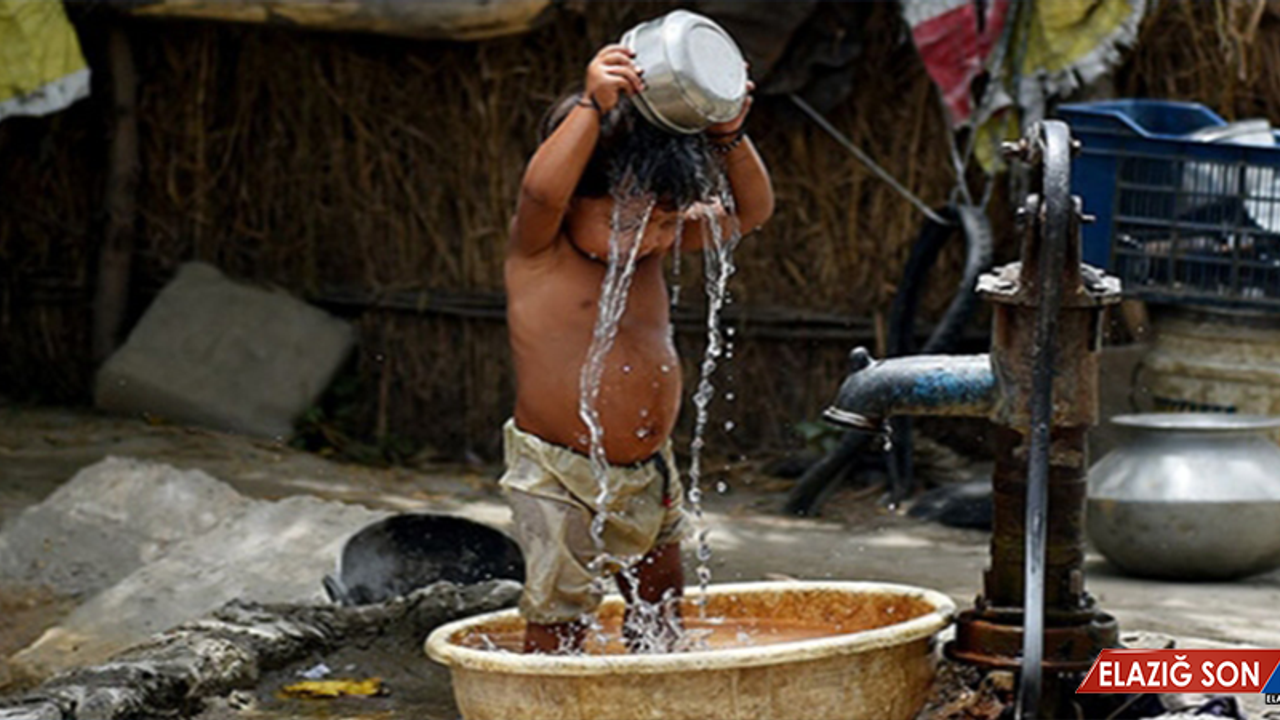 Hindistan aşırı sıcakla boğuşuyor: 167 ölü