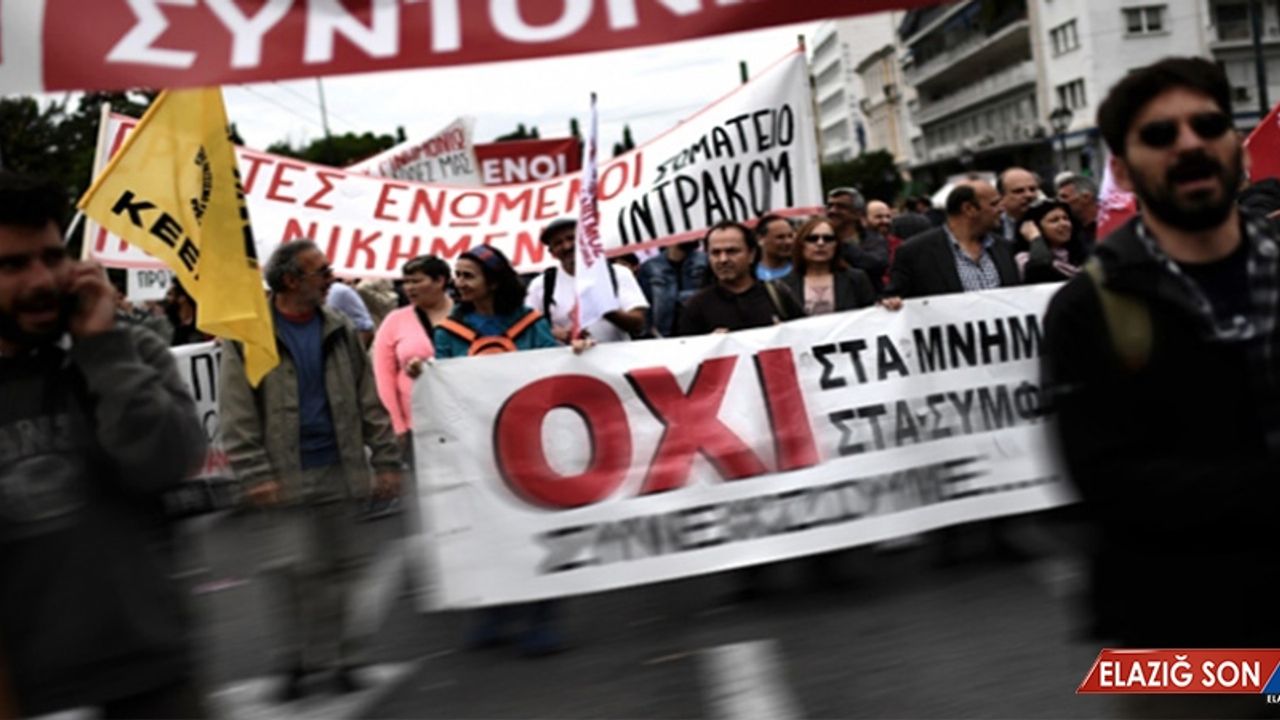 Yunanistan'da Genel Grev Hayatı Felç Etti