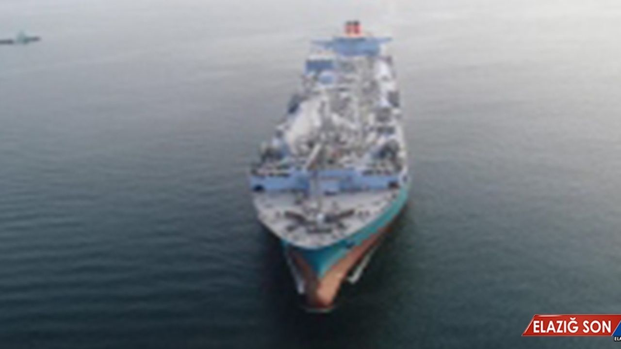 Bakan Albayrak: 2 Yeni Yüzer LNG Depolama Devreye Girecek