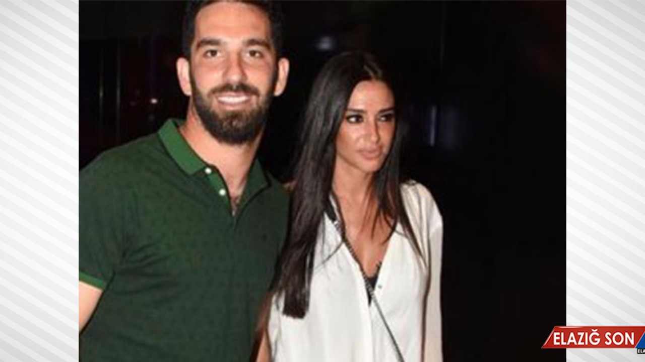 Arda Turan Ve Aslıhan Doğan Dini Nikah Kıydı