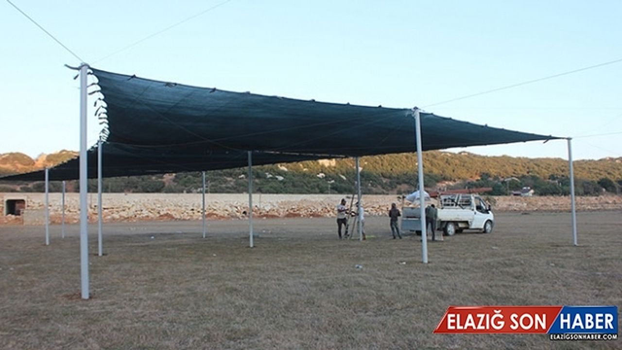 Hatay'a 11 bin 500 metrekarelik ay yıldız figürü inşa ediliyor