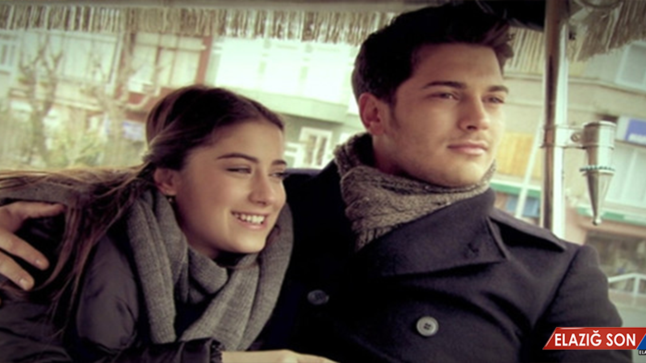 Çağatay Ulusoy ve Hazal Kaya Netflix Filmiyle Yıllar Sonra Tekrar Bir Araya Geliyor