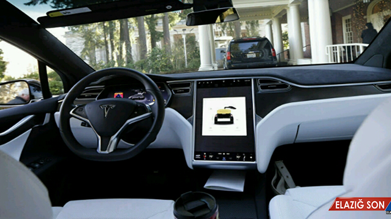 Tesla Autopilot 3.0 İle Tanışın: İleri Düzey Yapay Zeka Sistemi