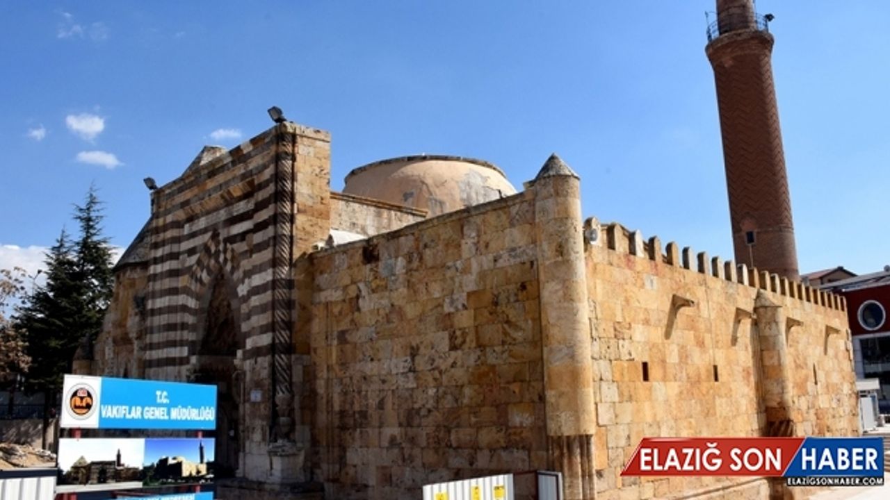 800 yıllık gök bilim medresesi restore edilecek