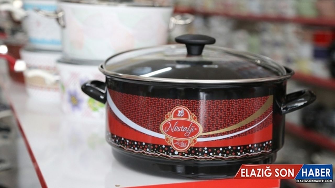 Patentini aldığı "nostaljik" tencereyi Avrupa'ya ihraç ediyor