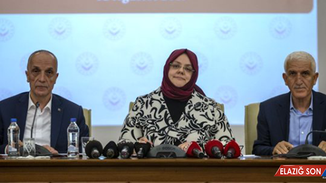 Mikrofonu açık kalan Türk-İş Başkanı, tepki çeken sözlerine açıklık getirdi