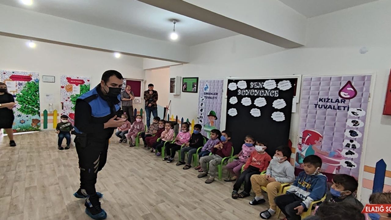 Cizre’de minik öğrencilere polislik mesleği tanıtıldı   
