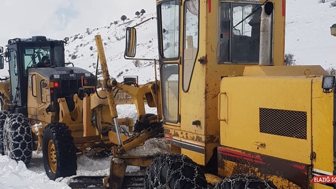 Kayseri'nin En Doğusunda Karla Mücadele Devam Ediyor  