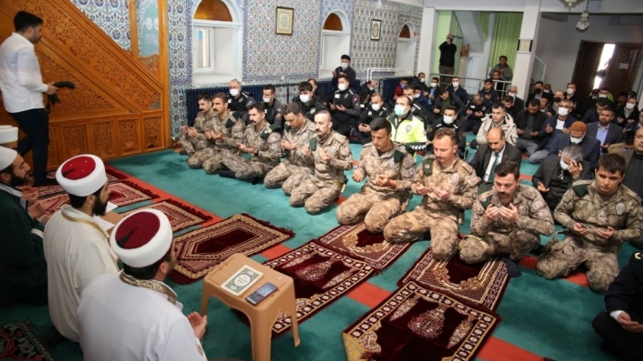 Türk Polis Teşkilatı'nın 177'nci kuruluş yıl dönümü etkinliklerle kutlanıyor