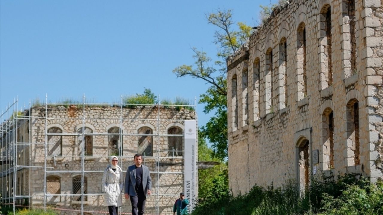 Baykar Teknoloji Lideri Selçuk Bayraktar, Şuşa'yı ziyaret etti:
