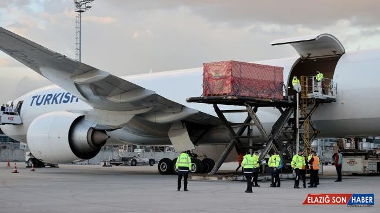İstanbul havalimanlarından 2,7 milyon ton yük taşındı
