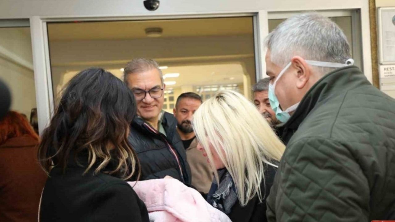 Akdeniz Üniversitesi Sosyal Tesisleri depremzedeleri misafir ediyor