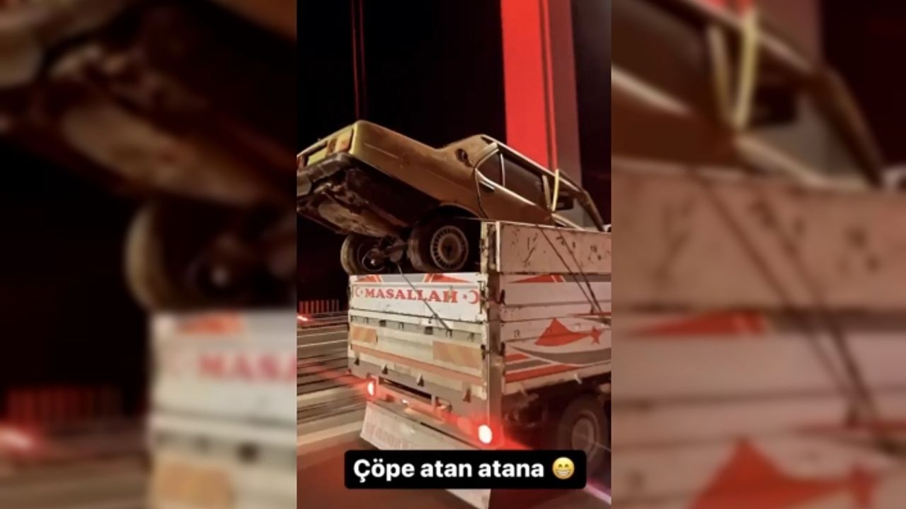 FSM Köprüsü’nde ilginç anlar: Kamyonetin kasasında araba taşıdılar