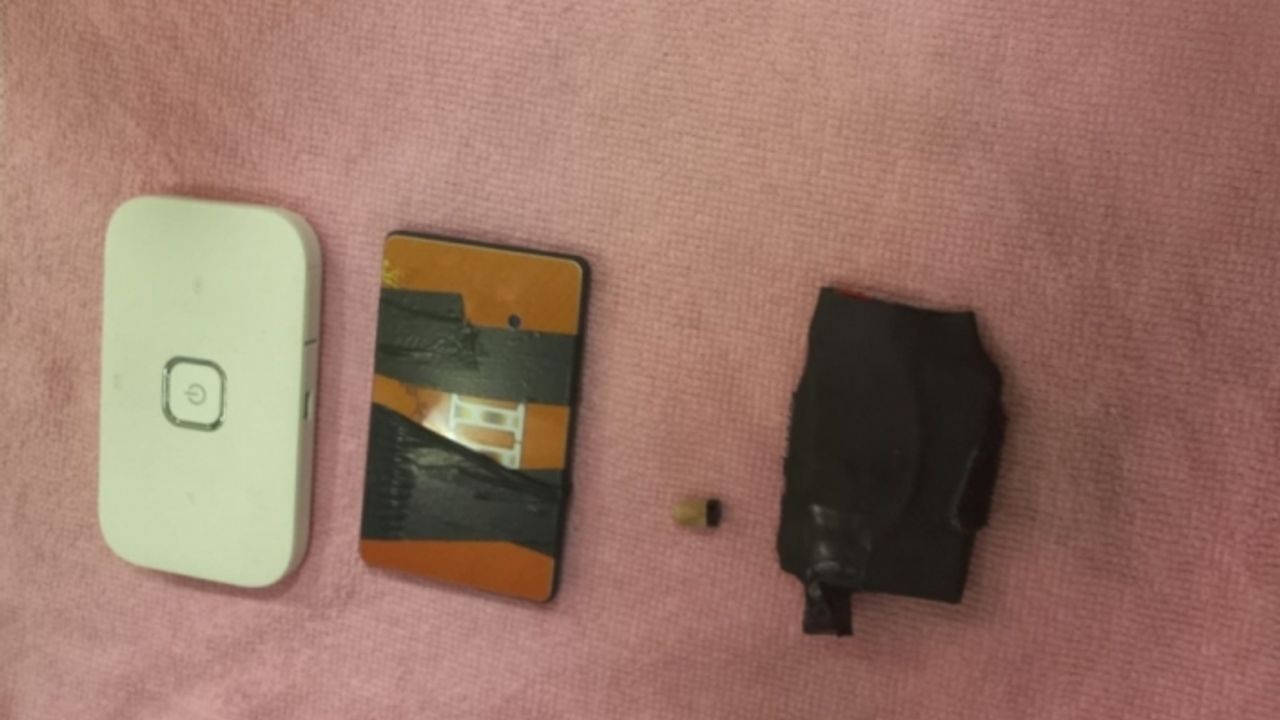 Ağrı'da ehliyet sınavında kopya çekmek isteyen kişi yakalandı