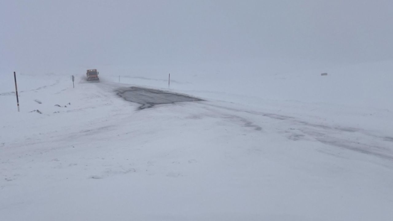 Ardahan-Şavşat kara yolunda ulaşım normale döndü