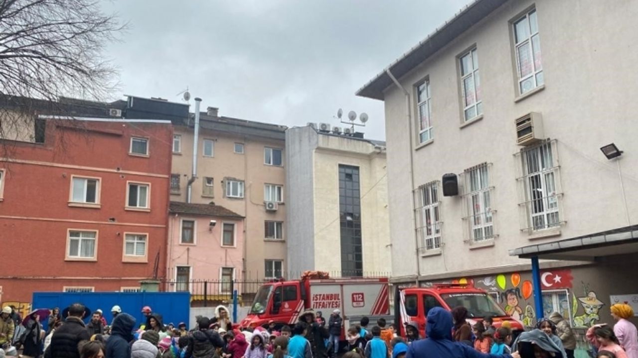 Beyoğlu’nda Türkiye ve Japonya işbirliğinde geniş çaplı afet tatbikatı düzenlendi