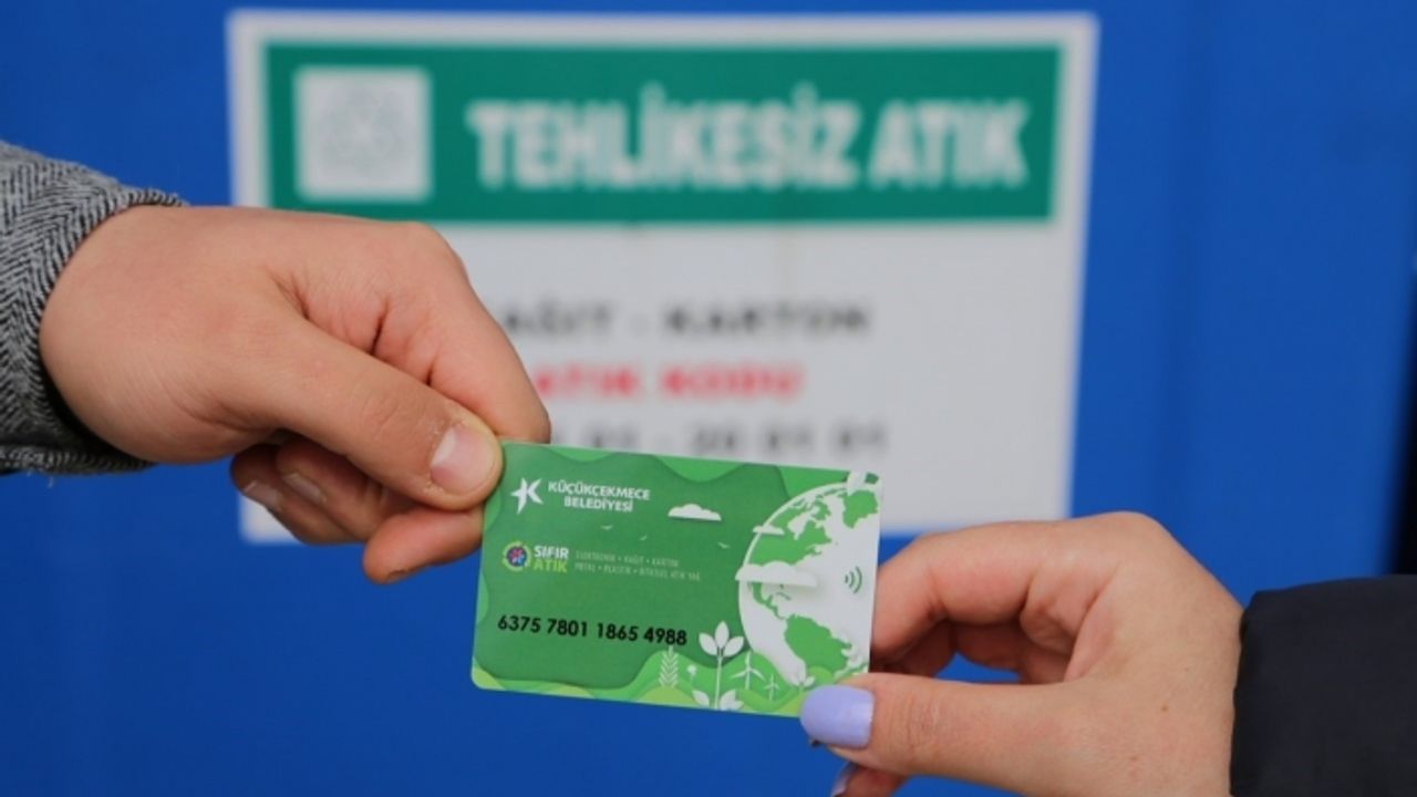 Küçükçekmece Belediyesi’nden “Benim Kartım” uygulaması: Atıklar, geleceğe ve ekonomiye kazandırılacak