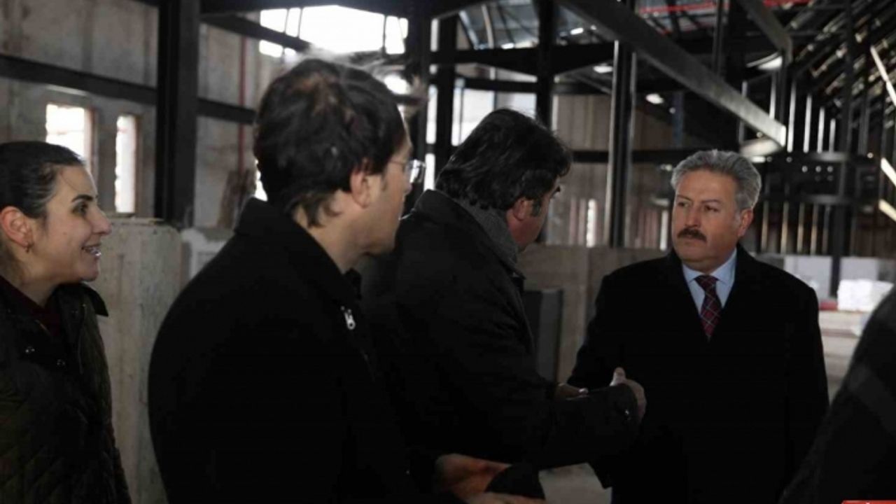 Melikgazi’ye değer katacak Çarşı Melikgazi hızla tamamlanıyor