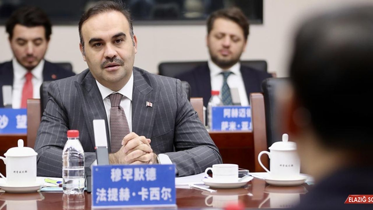 Sanayi ve Teknoloji Bakanı Kacır Çin'de