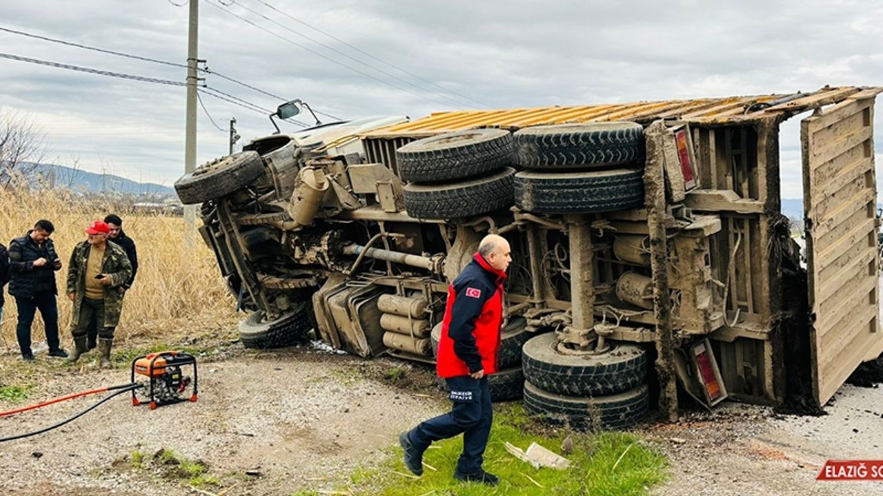 Balıkesir Gönen’de Üç Aracın Karıştığı Kazada 1 Kişi Öldü  