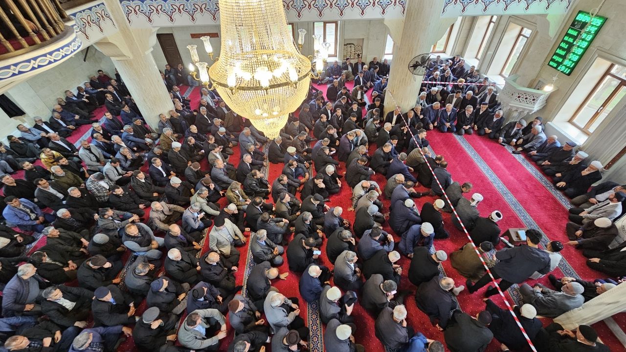 Bitlis'te husumetli aileler barıştırıldı