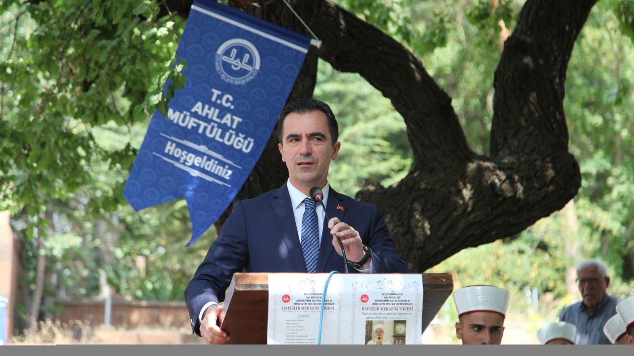 Bitlis'te 83 hafız için icazet töreni yapıldı