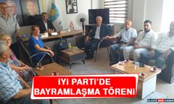 İYİ Parti’de Bayramlaşma Töreni