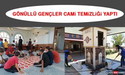 Elazığ Gençlik Merkezi Gönüllülerinden Cami Temizliği