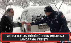 Yolda Kalan Sürücülerin İmdadına Jandarma Yetişti