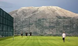 Burdur MAE Üniversitesi Spor Tesisleri ile örnek oluyor