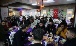 Bitlisliler Vakıflar Bölge Müdürlüğünün iftar programında buluştu