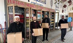 Elazığ'da camideki "paylaşım dolabı" yardımlaşma köprüsü oldu