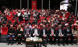 Erzurum'da "Bilişim Çağında Dezenformasyon" konferansı düzenlendi