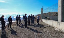 Hakki Valisi Çelik, sokak hayvanları için kurulacak doğal yaşam alanlarını inceledi