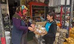 Keban'da öğretmen ve öğrenciler "İyilik Haftası" kapsamında ikramda bulundu