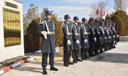 Van ve çevre illerde Çanakkale Deniz Zaferi'nin 110. yıl dönümü kutlandı