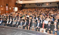 Malatya'da "Turgut Özal ve Hamit Fendoğlu'nu Anma ve Anlama" programı düzenlendi