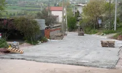 Muğla Dalaman'da Başkan Durmuş, parke çalışmalarını inceledi
