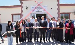 Adilcevaz'da Halk Eğitimi Merkezi kursiyerleri sergi açtı