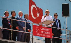 CHP Genel Başkanı Özel, partisinin Van mitinginde konuştu: