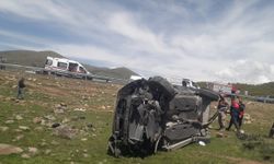 Elazığ'da devrilen otomobildeki 3 kişi yaralandı