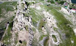 Elazığ'da tarihi Palu Kalesi'nde kazı çalışması başlatıldı