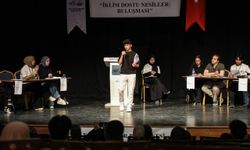 Van'da liseler arası münazara yarışması yapıldı