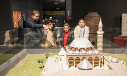 Van'da öğrenciler müzeyi gezdi