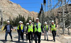 Yurtta kalan öğrenciler Keban'ı ziyaret etti