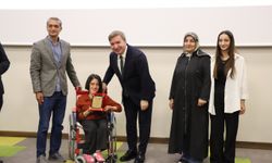 Erzincan'da "Aile Yılı" kapsamında 24 örnek aileye şilt takdim edildi