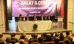 Ahlat'ta ilçe koordinasyon, istişare ve muhtarlar toplantısı yapıldı