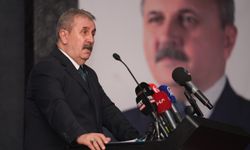 BBP Genel Başkanı Destici, Erzurum'da "Doğu Anadolu Çalıştayı"nda konuştu: