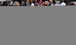 Bingöl'de Mirzan Mahallesi sakinleri su sorunlarının çözülmesi için yürüyüş yaptı