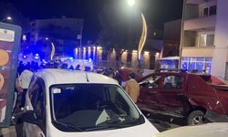 Kars'ta 4 aracın karıştığı zincirleme trafik kazasında 4 kişi yaralandı